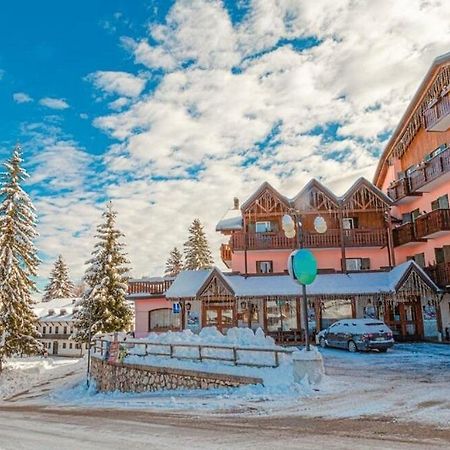 Ciccio Family Hotel Polsa Di Brentonico Esterno foto