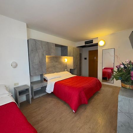 Ciccio Family Hotel Polsa Di Brentonico Esterno foto