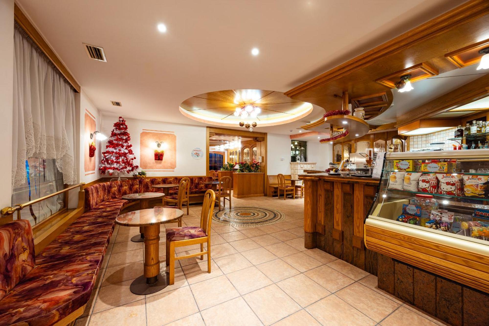 Ciccio Family Hotel Polsa Di Brentonico Esterno foto